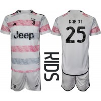 Juventus Adrien Rabiot #25 Vonkajší Detský futbalový dres 2023-24 Krátky Rukáv (+ trenírky)